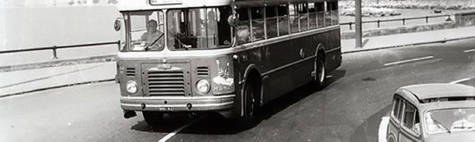 tutti-pazzi-per-gli-autobus-napoletani